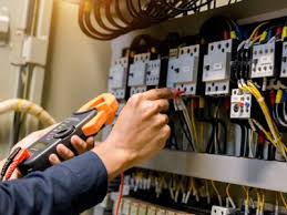 Travaux d’électricité : installation, dépannage et normes électriques