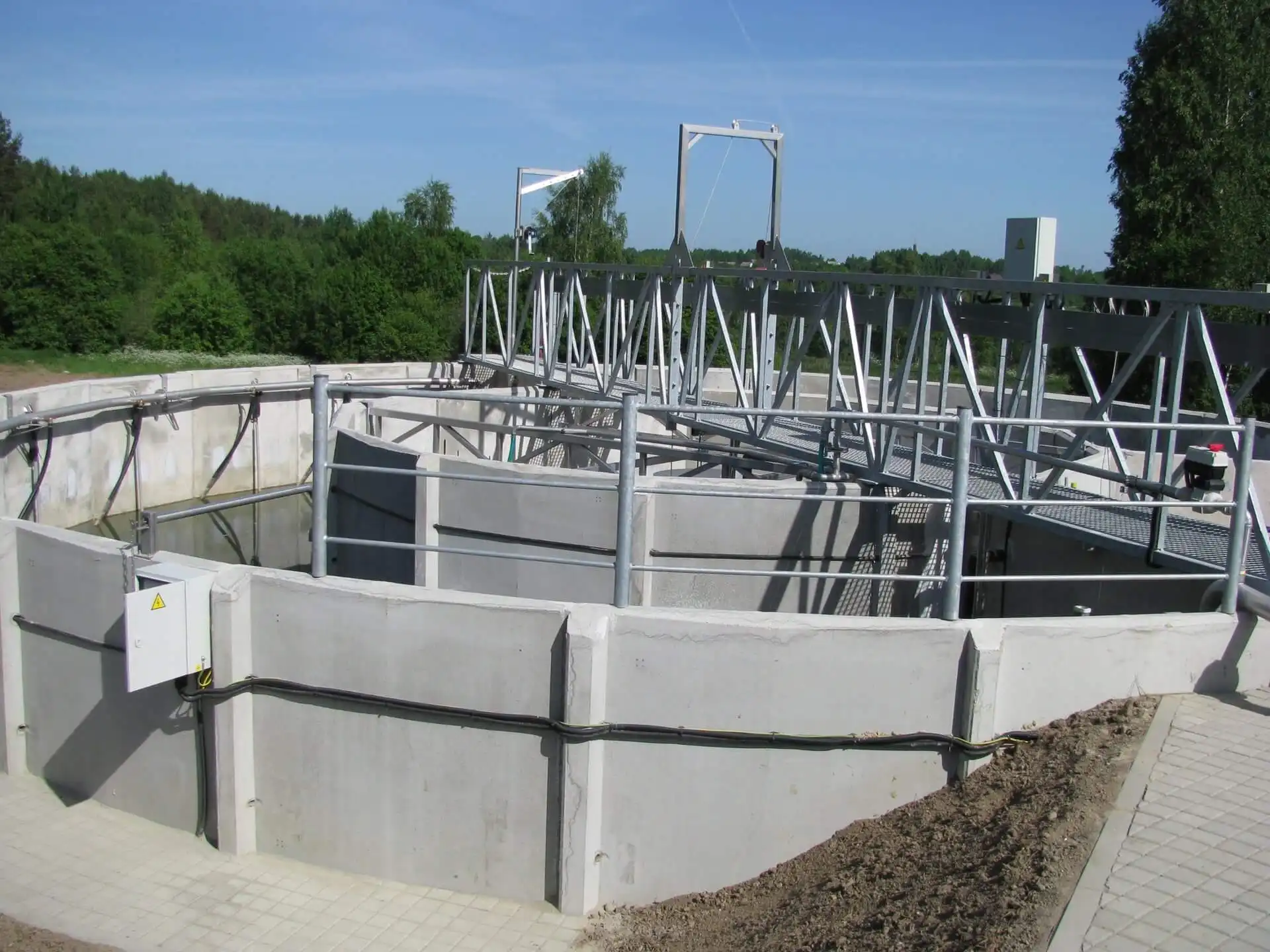 Stations de traitement des eaux usées de 400 EH et 20 EH